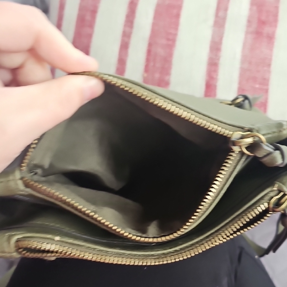 Olive Green Crossbody Bag - Picture 4 of 4